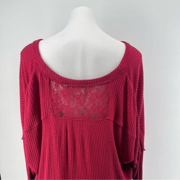 Knox Rose Red Long Sleeve Waffle Knit Tie Hem Button Front Lace Panel Top 2X - Picture 10 of 14